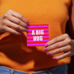 Cadeaukaartje – “A big hug” – 20 Stuks – Neon - Afbeelding 2